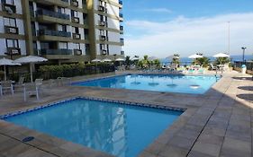 BARRA BELLA PRAIA RESIDENCE - Internet 550mb -TV -AR - Frente Praia - Piscina Climatizada -HomeOficce- OPÇÃO DE CAFÉ DA MANHÃ